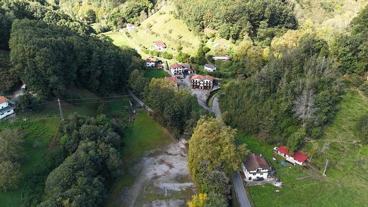 Lesakako Martxanpaita eta Biurrana auzoek oinezko lotura izanen dute