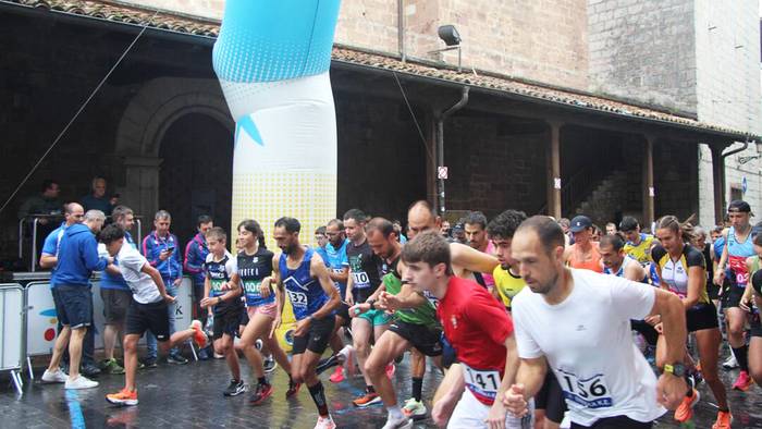 Igandean eginen dute Doneztebeko Herri Krosaren 45. edizioa