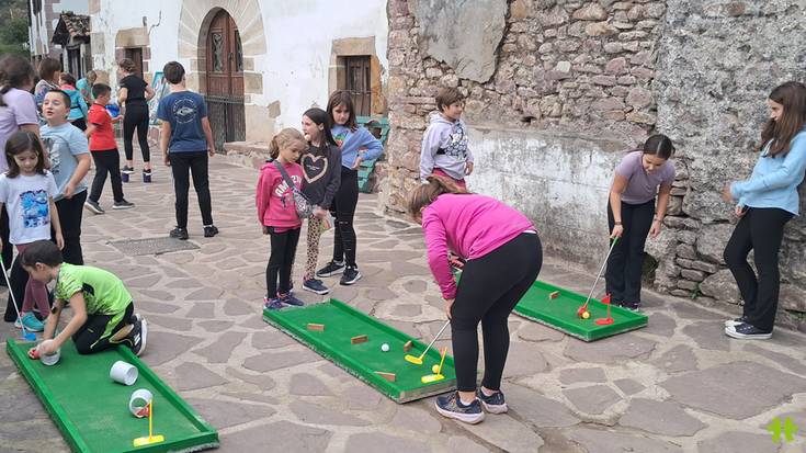 [ARGAZKIAK] Haurrak protagonista Aurtizko bestetako astelehenean