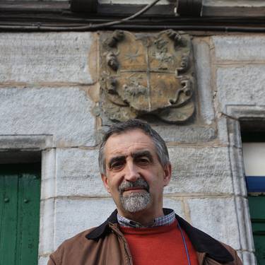 'Familiarteko historia, genealogia eta heraldika' solasaldia