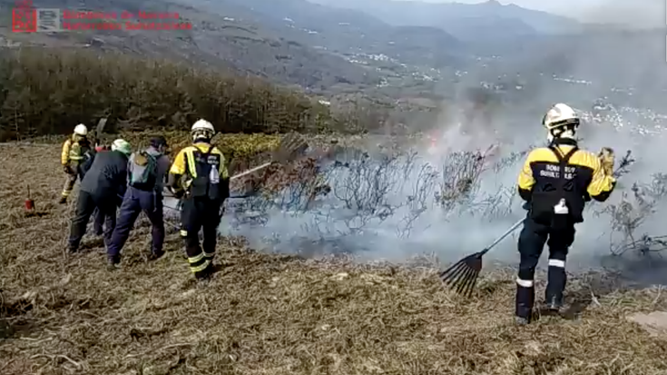 Baztanen, Larrakaitz inguruan, ote eta sasi erretzeak egin dituzte aste honetan