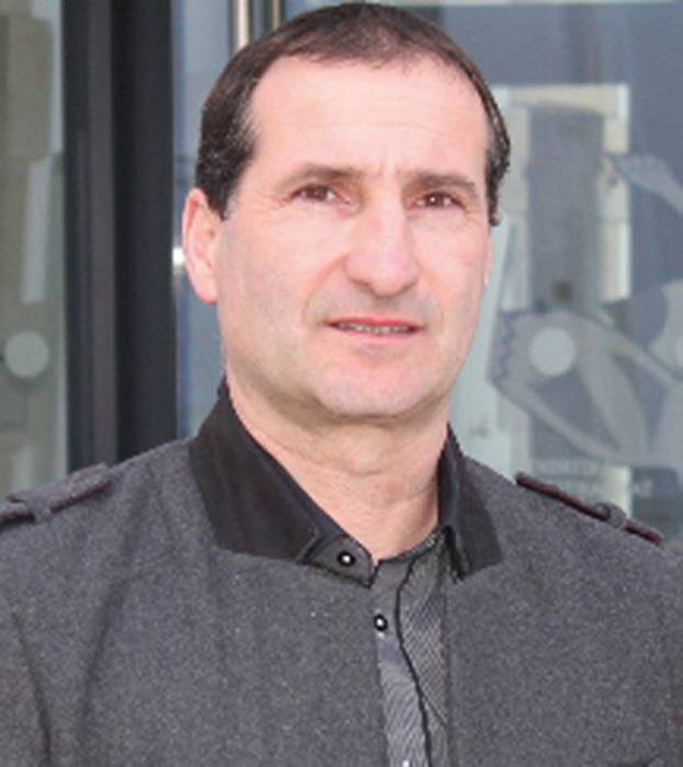 UDAL HAUTESKUNDEAK SENPEREN