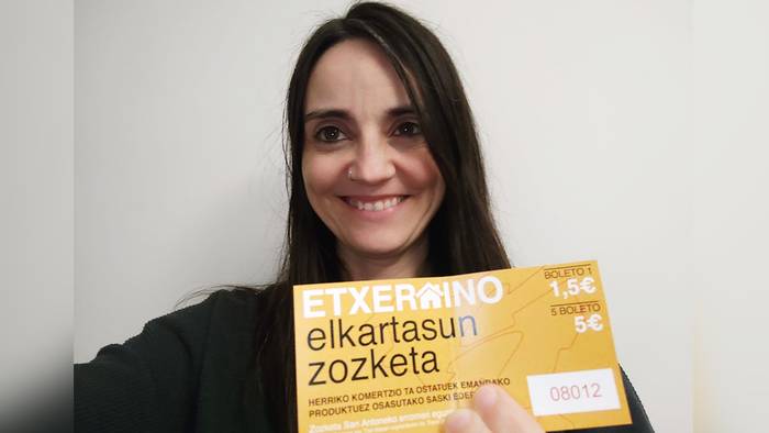 Maria Ruiz izan da Lesakako elkartasun zozketako irabazlea