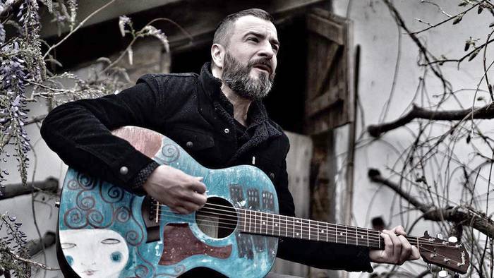 Eñaut Elorrietak kontzertua emanen du gaur arratsaldean Arantzan