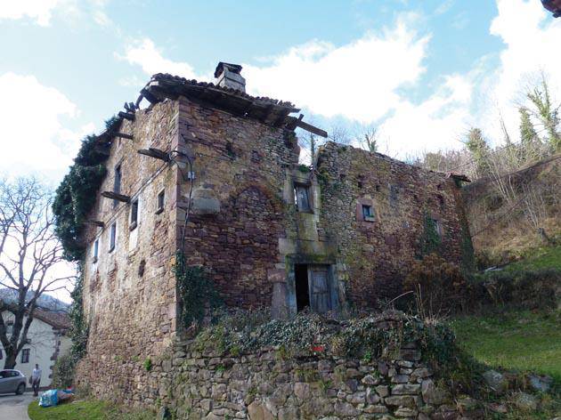 Maingonea arriskuan dago