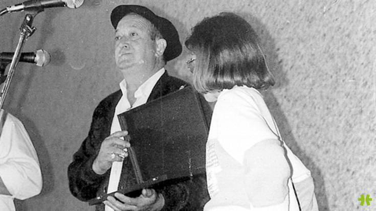 Dionisio Mujika bertsozale eta gai-jartzailea hil da