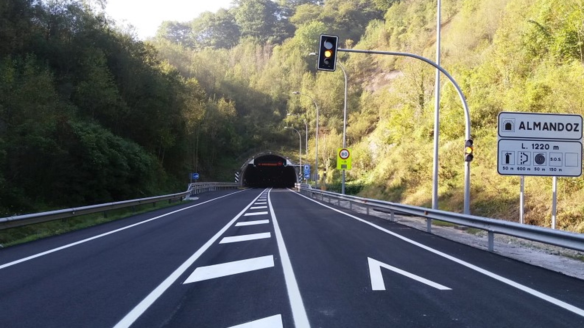 Almandozko eta Belateko tunelak hetsiko dituzte bihar Iruñeko noranzkoan