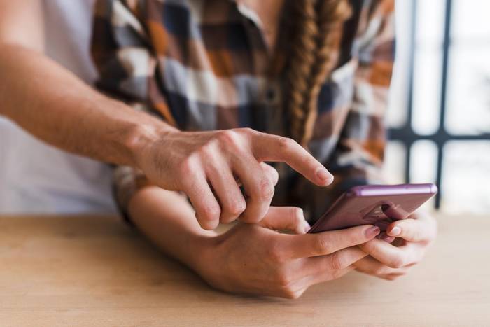 Zer egin behar dut ERRAN.EUSeko lehiaketa eta zozketatan parte hartzeko?