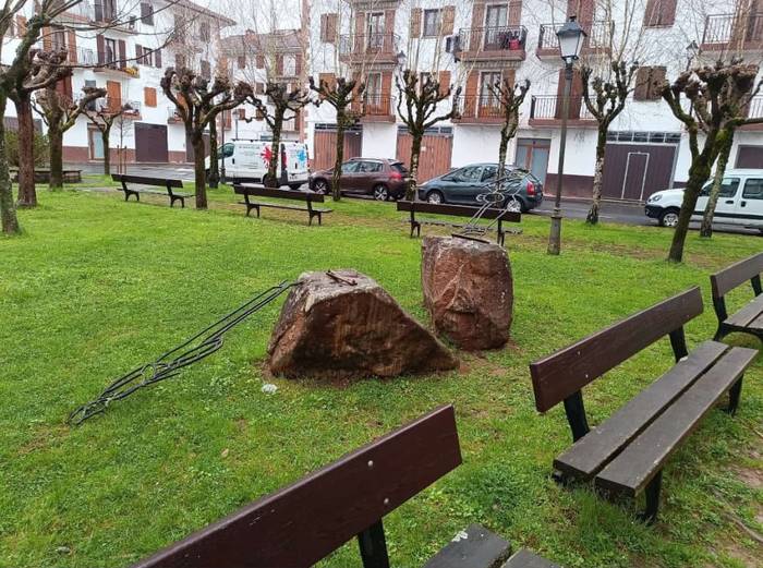 Baztango Geroa Baik asteburuan Elizondon gertatutako «basakeriak» salatu ditu