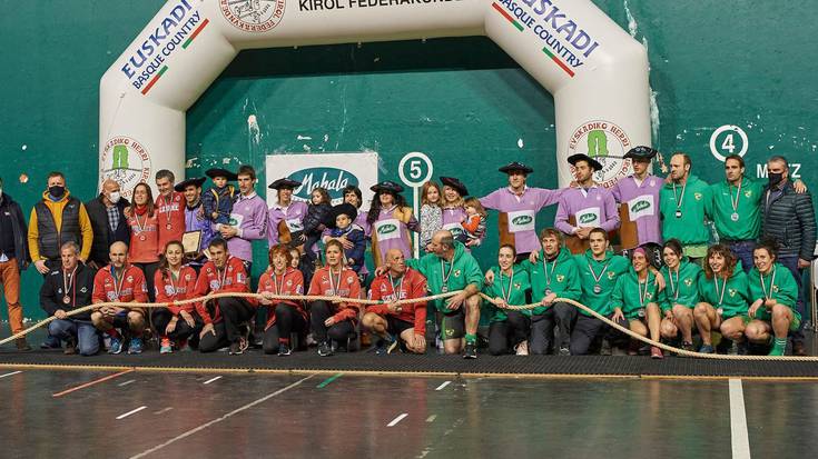 Euskal Herriko sokatira txapelketa mistoan bigarren izan da Beti Gazte