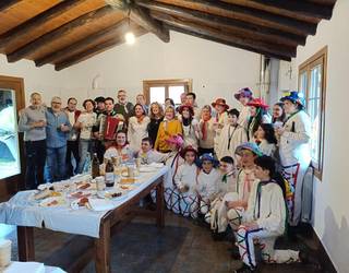 [ARGAZKIAK] Bigarren urtez berreskuratu dituzte inauteak Bagordin