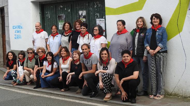 Gurekin elkarteak eguberrietako azoka antolatu du abenduaren 6an Lesakan
