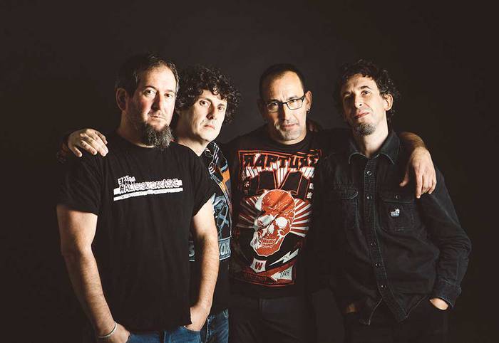 Leihotikan punk rock taldearen kontzertua Beran