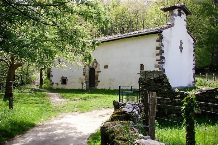 Bihotzaren bideko 5. kantu topaketa larunbat honetan eginen dute Etxalarren