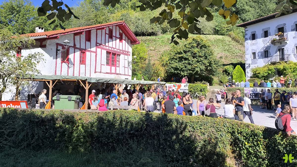 [ARGAZKIAK] Eguraldi ederrarekin San Agustin eguna ospatu dute gaur Artikutzan