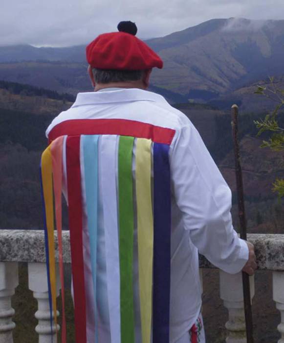Larunbatean egingo dute puska biltzea zomorroek