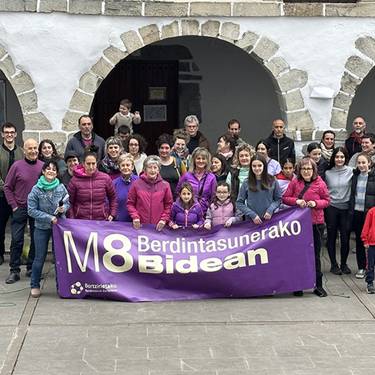 Bortzirietako emakumeen* batzorde irekia