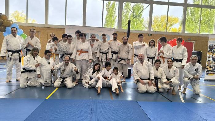 Andrea Mindegia judoka doneztebarrak Espainiako junior talde paraolinpikoarekin entrenatu du