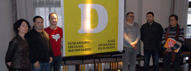 D ereduan matrikulatzeko manifestu bateratua kaleratu da