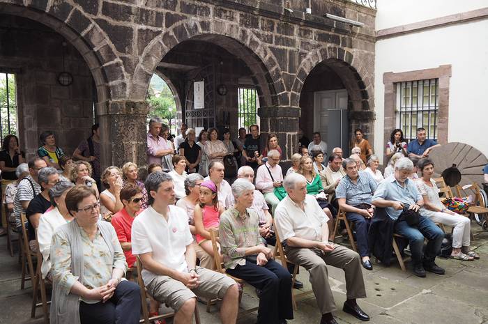 Kultur jardueretarako dirulaguntza deialdia egin dute Baztanen