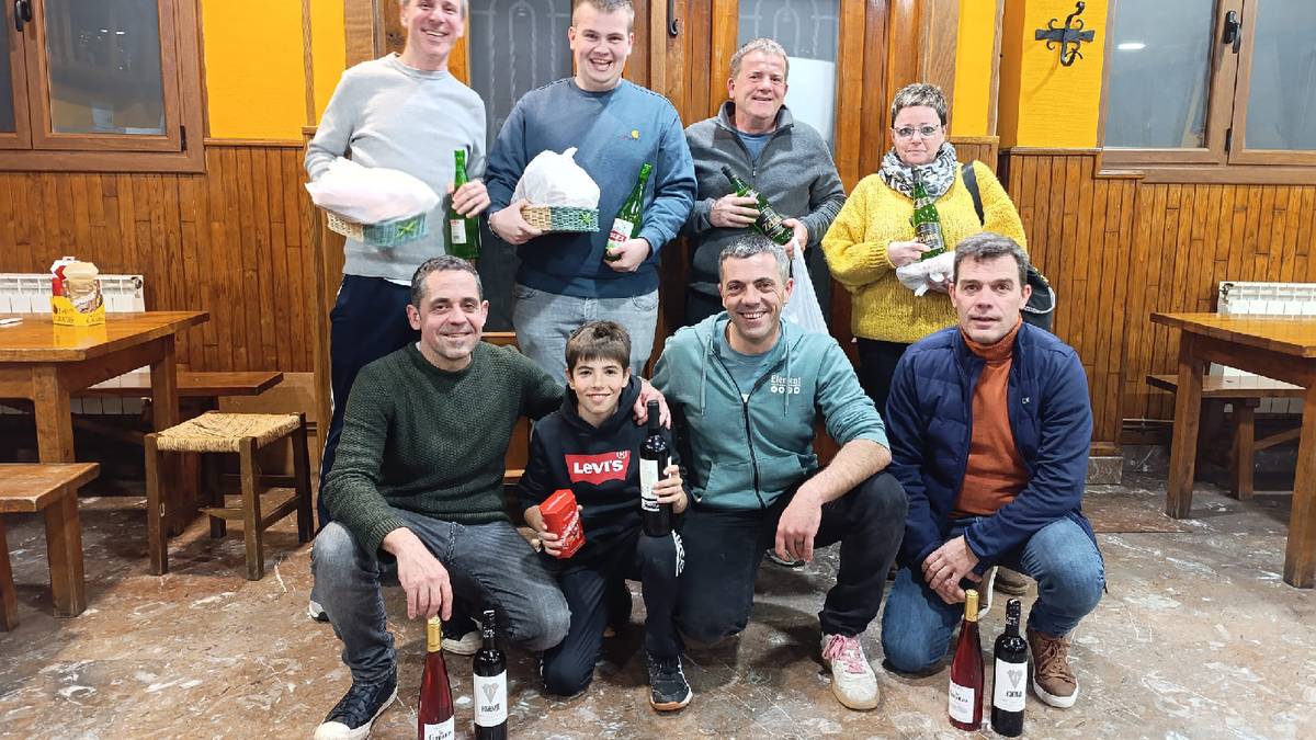 Hogeita bat bikotek parte hartu dute Sunbilla-Igantziko mus txapelketako hirugarren jardunaldian