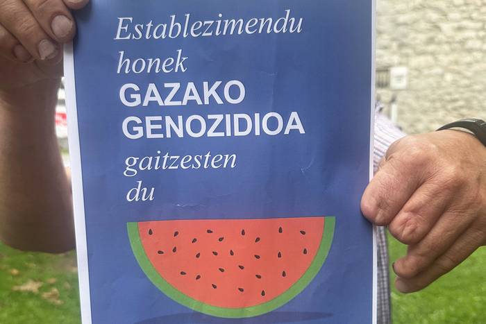 Bortzirietan ere bat egin dute Gazako genozidioa gaitzesteko kanpainarekin