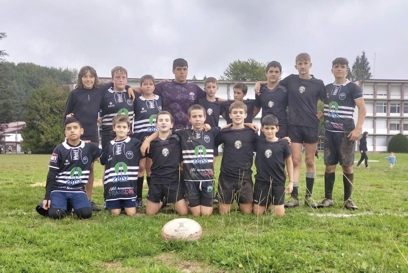 Haurrentzako errugbi eskola antolatu du Baztan Rugby Taldeak