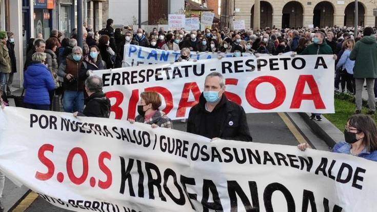 Osasun Bidasoa plataformak eskerrak eman dizkie larunbatean Irungo manifestazioan parte hartu zuten herritarrei