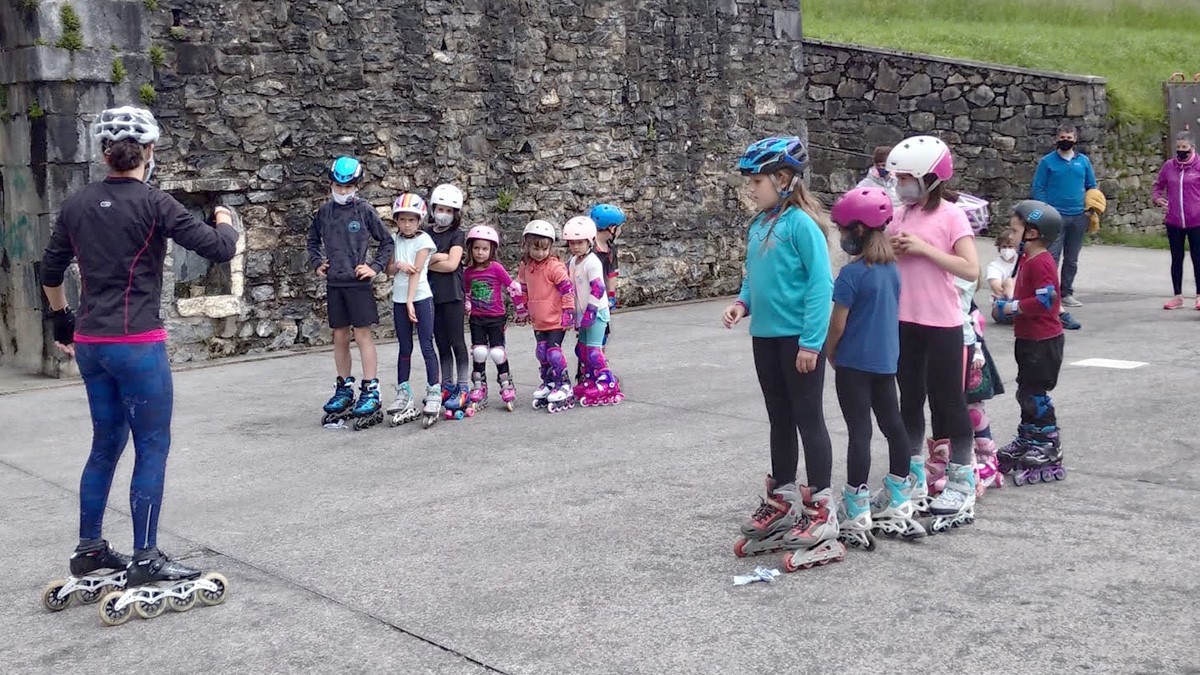 Patinaje ikastaroa eskainiko dute Areson bi larunbatetan
