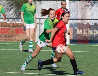 Nafarroako autonomikako futbol derbi nagusia jokatuko dute Baztanek eta Doneztebek eta eskubaloikoa Errekako eta BKTko emakumeek