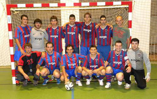 Gure Txokoako areto futbol taldea lider jarri da asteburuan