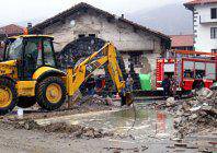 Urak gainezka egin eta 12 ordu behar izan dituzte egoera kontrolatzeko
