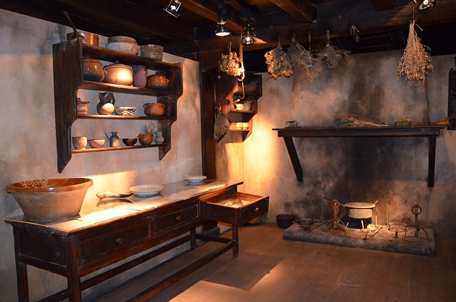 Museoen Nazioarteko Egunaren harira, Sorginen Museoak 'Oro' erakusketa eta 'Itzalean sortzen' proiektua inauguratuko ditu