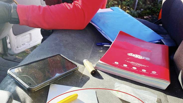 Bera parean «kamioia gidatu eta speeda esnifatzen ari zen» kamioilaria gelditu dute foruzainek