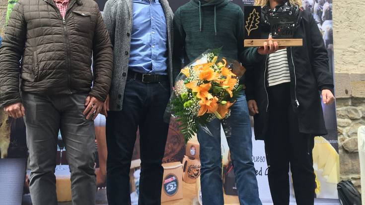 Kortariko Bordako gasnak bigarren saria eskuratu du Euskal Herriko Artzain Gazta txapelketan