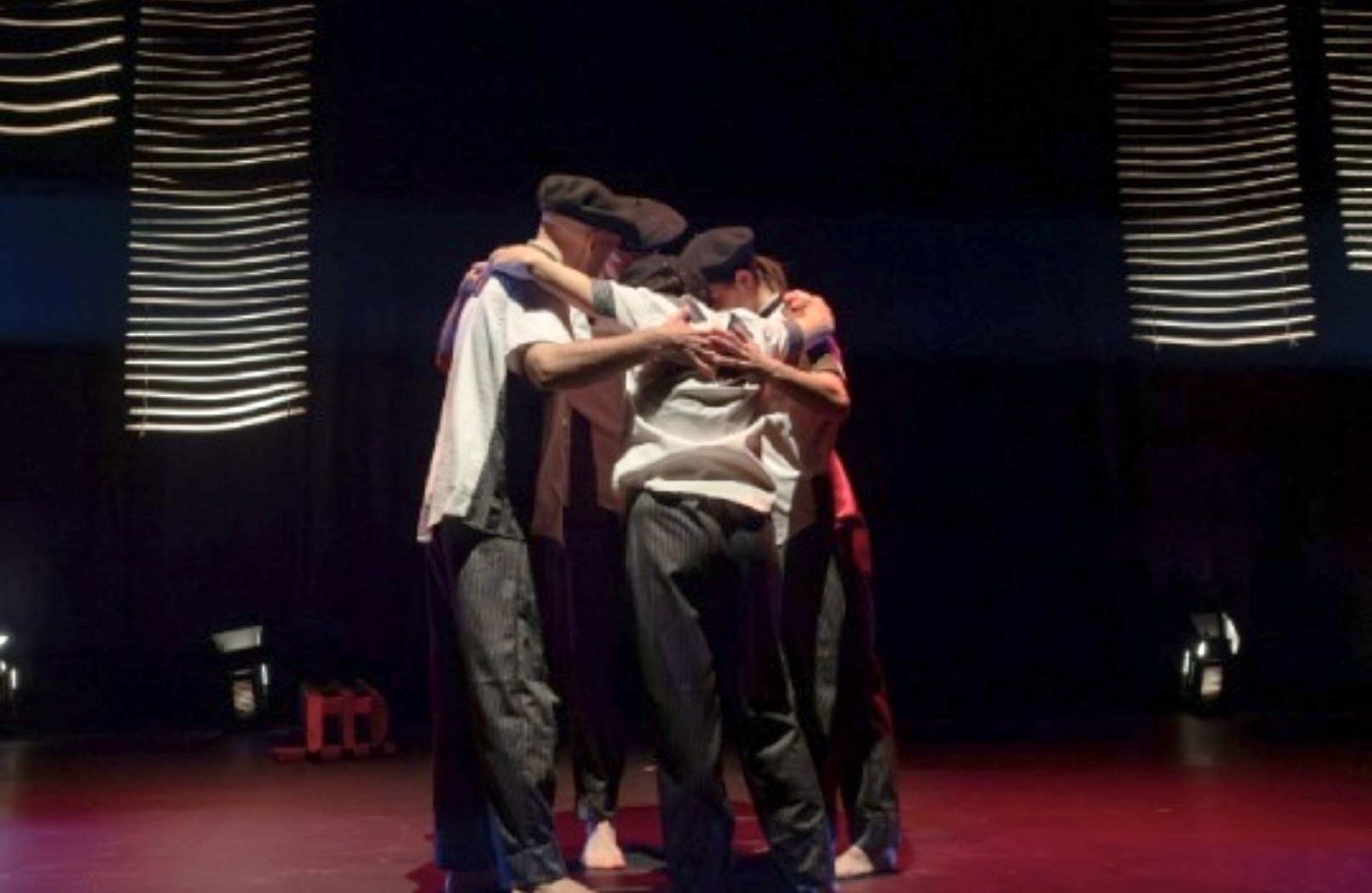 Zuk Performing Arts taldeak ‘Quosque Tandem Abutere!’ dantza ikuskizuna emanen du igandean Lesakan