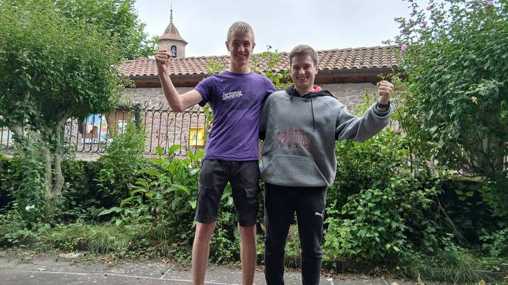 Japonian egindako Kenpo Kai Munduko Txapelketan podiumera igan dira eskualdeko bi kirolari