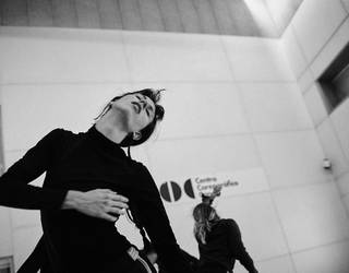 Led Silhouette dantza konpainiaren ‘Ultimatum’ lanaren estreinaldia eginen dute apirilaren 12an Lesakan