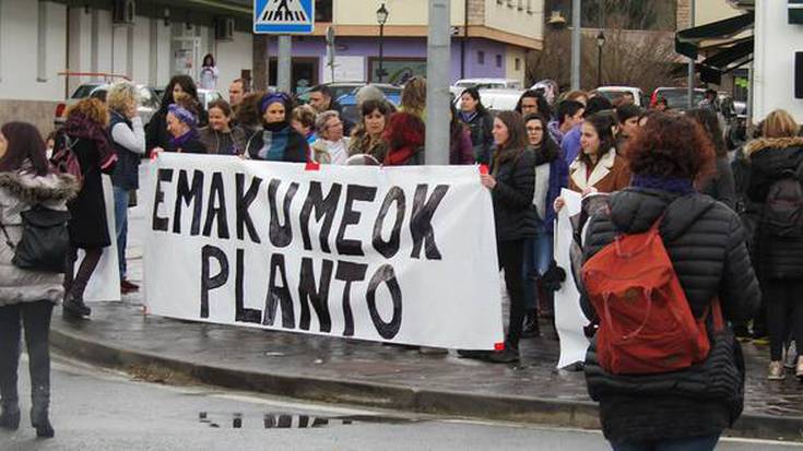 Emakumeen Nazioarteko Egunerako egitaraua antolatzeko bilera ortziralean Elgorriagan