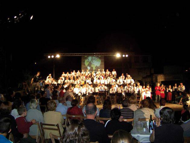 600 bidaiarik gozatu zuten Musika Bandaren hegaldiaz