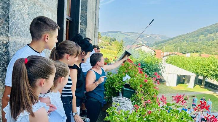 [ARGAZKIAK] Aresoarrak ere primeran ibili dira pestetan