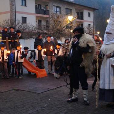 'Eguberria arriskuan' antzerkia