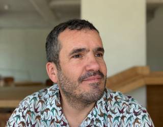 Landarte programan parte hartzen ari da Hasier Larretxea idazle arraioztarra