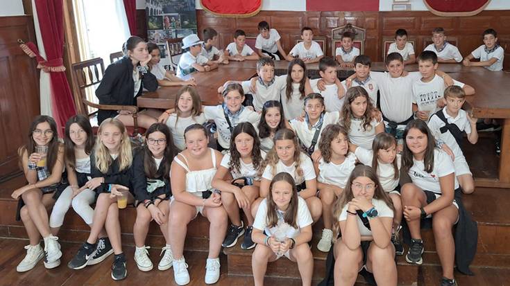 Leitzarrak asteburuan hasiko dira pestetarako giroa berotzen