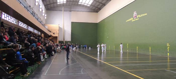 Bortzirietako Eskuz Binakako 25. Txapelketa abiatuko da asteburuan