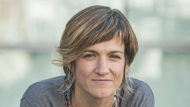 'Maitasun kapitala' liburuari buruz ariko dira etzi Karmele Jaio idazlearekin Doneztebeko liburutegian