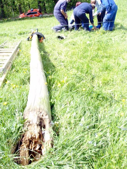 55 urteko langilea larri zauritu da Arizkungo Aintzialde auzoan