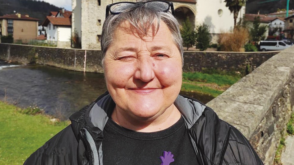 «Pandemiak bereziki emakumeoi eragin digu»