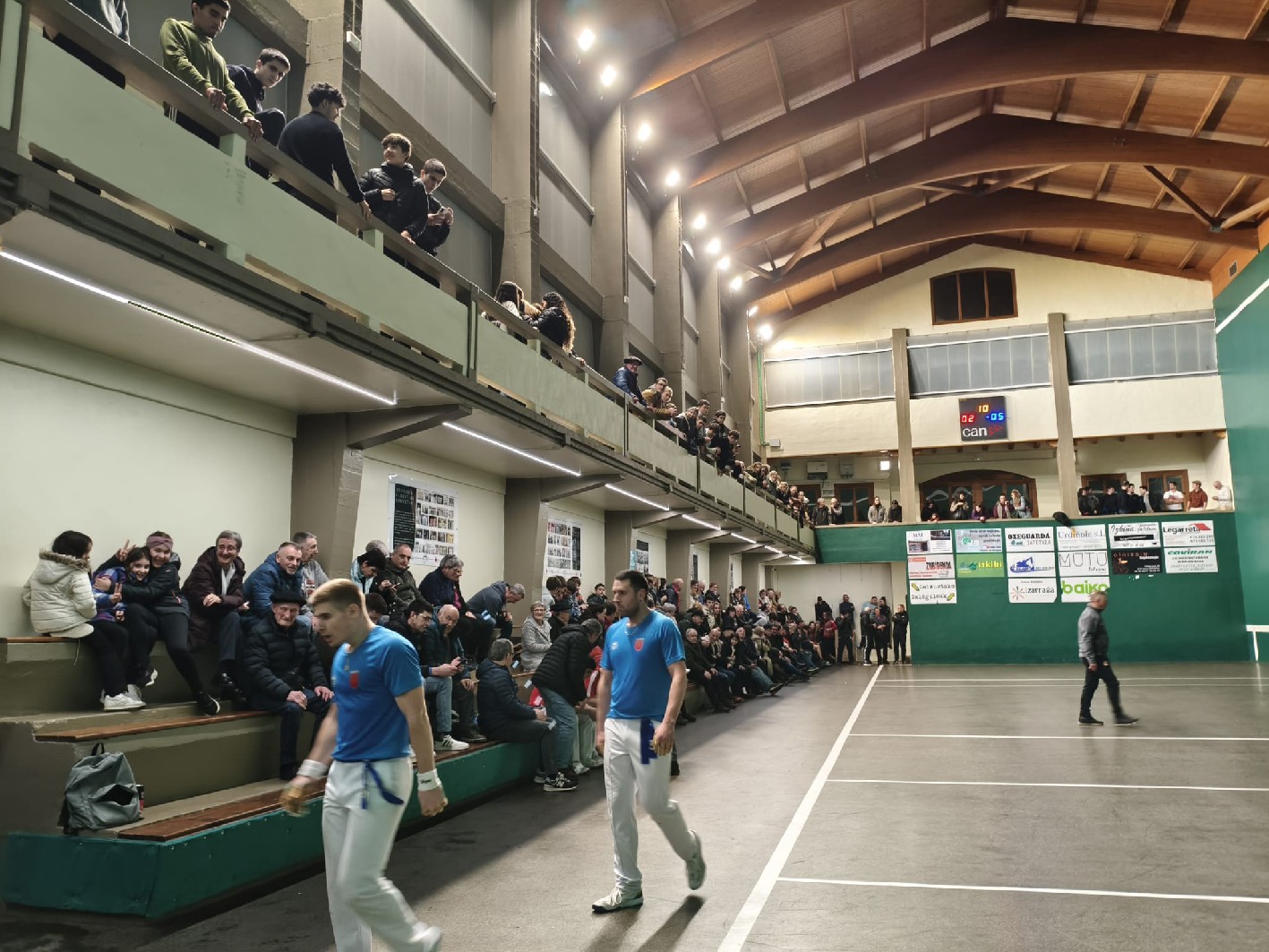 Espainiako klub arteko pilota txapelketan ohorezko maila ez galtzeko kanporaketa jokatu beharko du Umore Onak