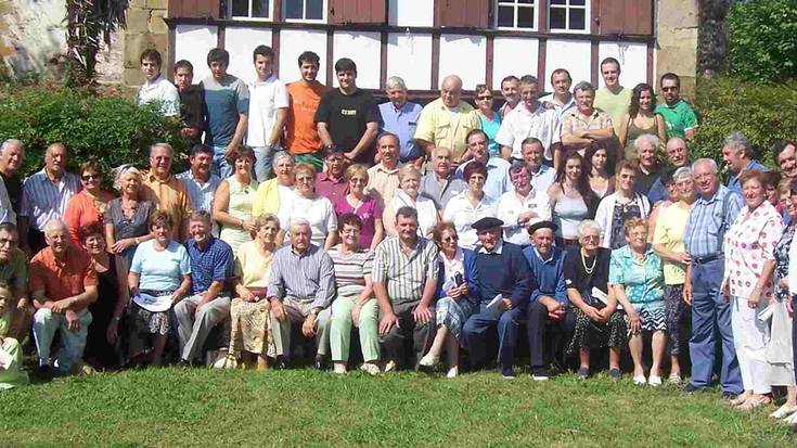 Kantu zaharraren eguna ospatuko dute igandean Senpereko Oxtikenean